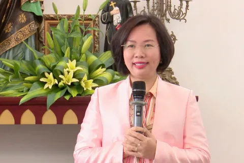 Chủ tịch Ủy ban Mặt trận Tổ quốc Việt Nam TP Hà Nội chúc mừng Giáng sinh Giáo xứ Bằng Sở