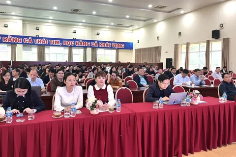 Hà Nội: thông tin tình hình thời sự trong nước, quốc tế cho cán bộ toàn hệ thống Mặt trận