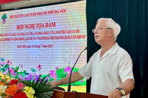 Phát huy vai trò người cao tuổi góp phần xây dựng “Người Hà Nội thanh lịch - văn minh”
