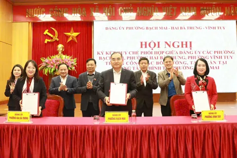 Các phường Bạch Mai, Hai Bà Trưng, Vĩnh Tuy ký kết Quy chế phối hợp công tác bồi dưỡng, tập huấn tại Trung tâm Chính trị 