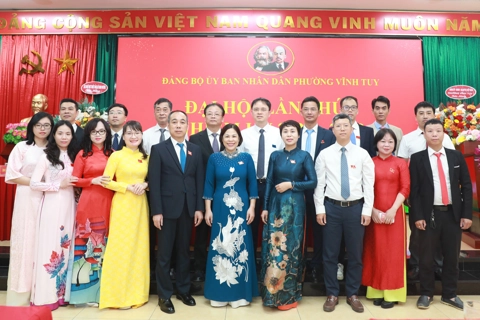 Phường Vĩnh Tuy: ứng dụng khoa học công nghệ trong quản lý, chuyển đổi số là một trong 3 khâu đột phá