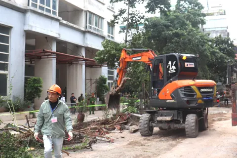 Phường Vĩnh Tuy: đẩy nhanh dự án kết nối đường qua Chung cư 25 Lạc Trung, phục vụ lợi ích cộng đồng