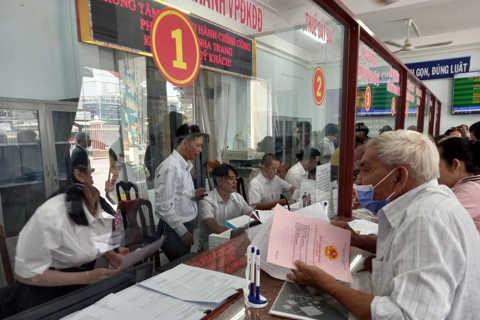 Khánh Hòa phát động thi đua “30 ngày không giấy” thúc đẩy chính quyền số - đô thị số