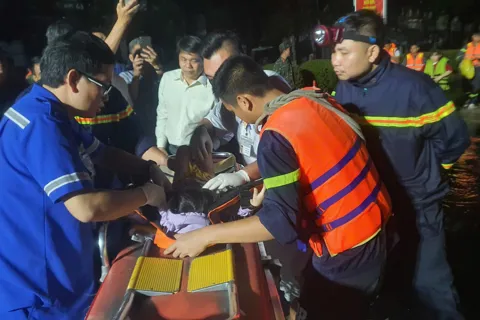 Khánh Hòa: gần 9.000 nhà ngập, tiếp tục cảnh báo lũ lụt diện rộng