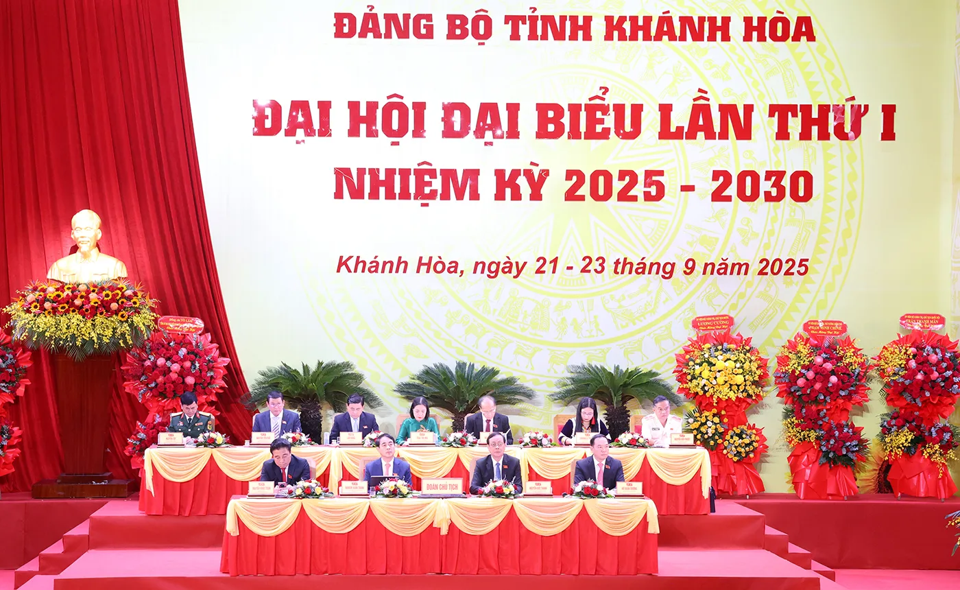 Đại hội Đảng bộ tỉnh Khánh Hòa: thông qua Nghị quyết thập niên nâng tầm phát triển
