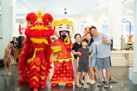 Khánh Hòa tăng tốc du lịch 2026, doanh thu Tết đạt 2.200 tỷ đồng