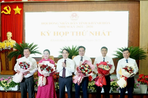 Khánh Hòa kiện toàn bộ máy Hội đồng Nhân dân và Ủy ban Nhân dân tỉnh