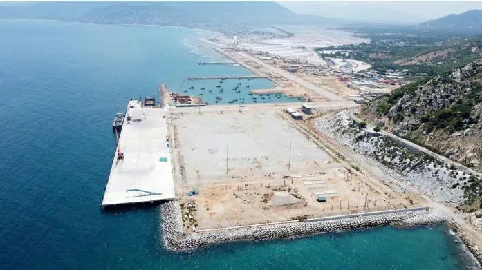 Trung Nam Cà Ná muốn đổi khoảng 150ha đất làm muối, đất rừng làm khu công nghiệp