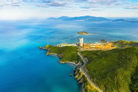 Hiệu ứng “vết dầu loang”, cú huých tăng giá bất động sản trung tâm Nha Trang sau sáp nhập