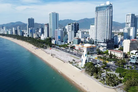 Khánh Hòa khẩn trương triển khai lộ trình trở thành thành phố trực thuộc Trung ương vào năm 2027