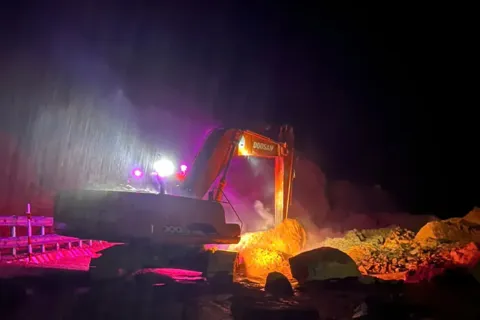 Mưa lớn gây sạt lở đèo Khánh Lê, 6 người tử vong