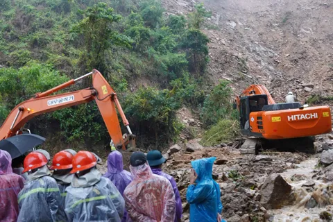 Tìm thấy thi thể nạn nhân mất tích trong vụ sạt lở trên đèo Khánh Sơn