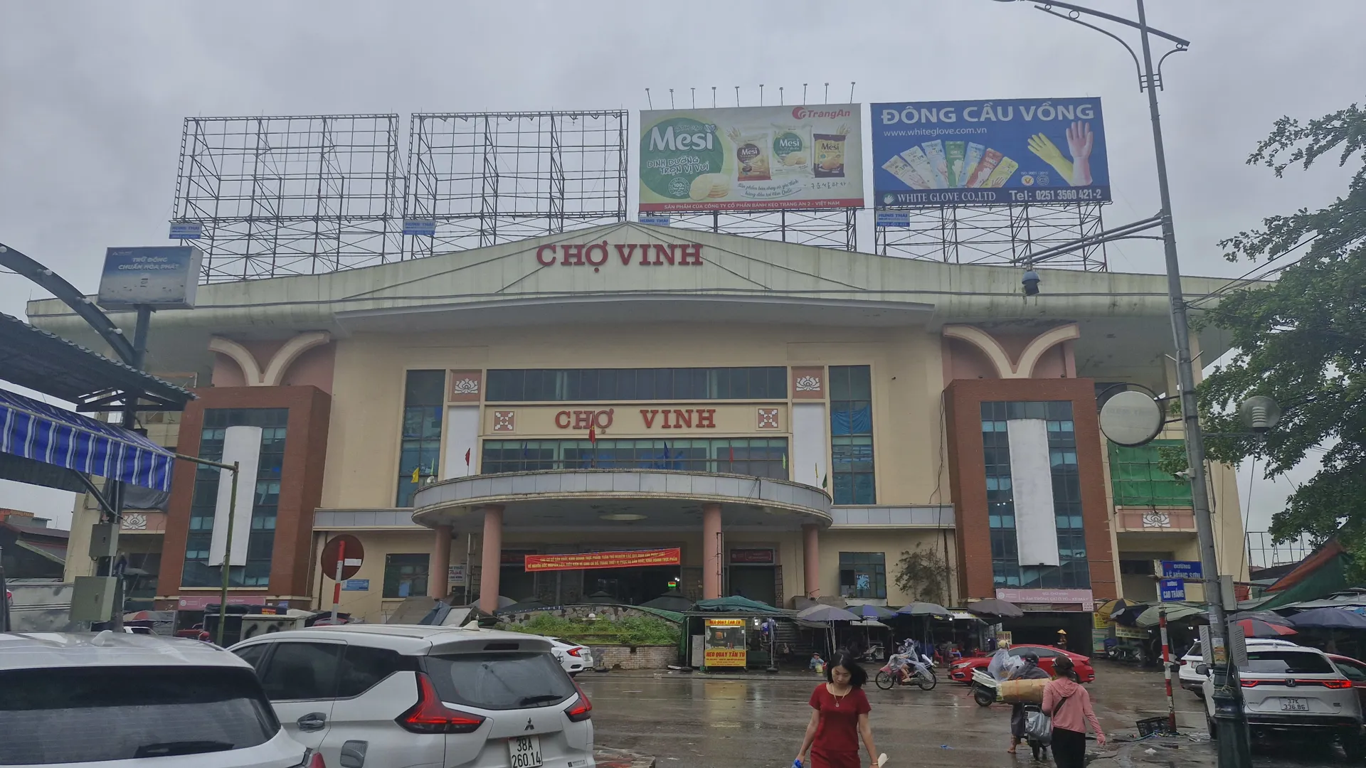 Nghệ An: xem xét xây dựng lại giá thuê mặt bằng chợ 
