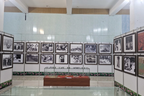 Những tư liệu đặc biệt trong triển lãm "Hồ Chí Minh đẹp nhất tên Người"