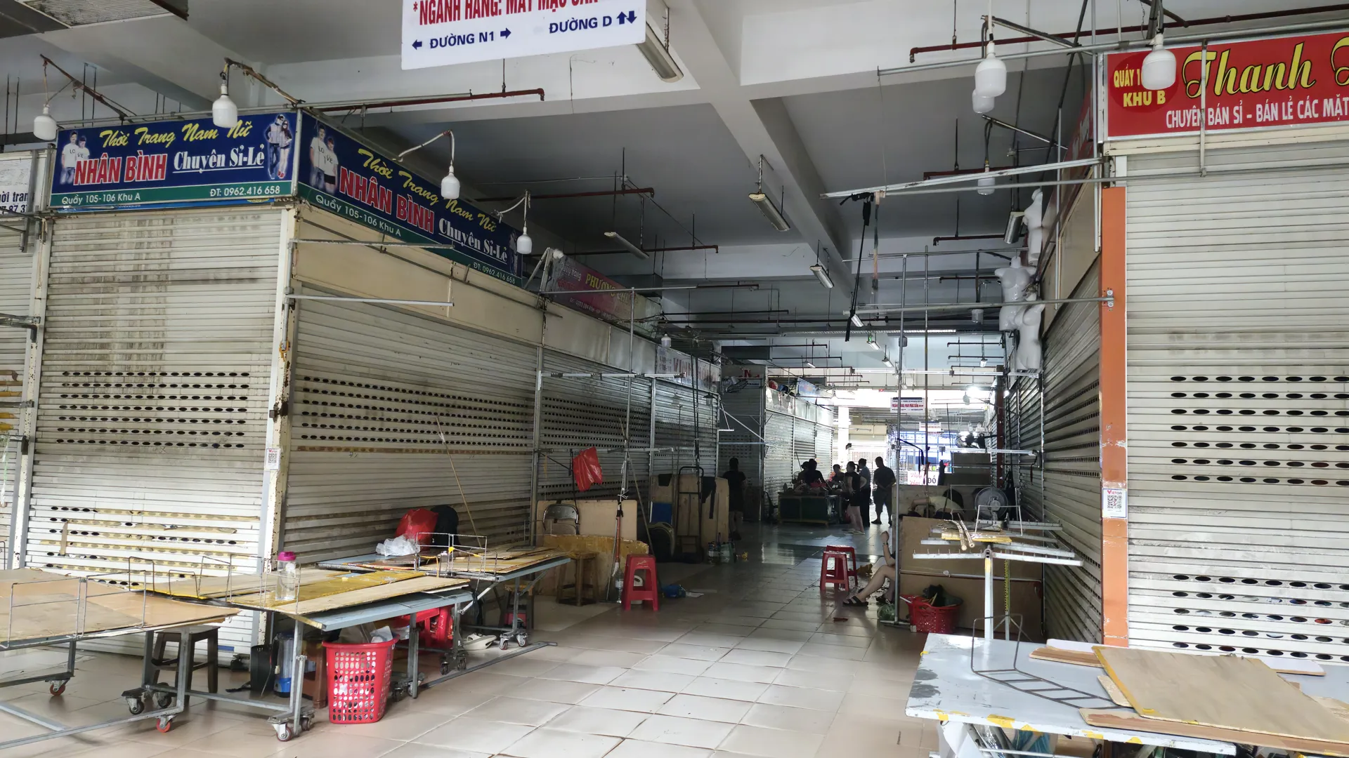 Nghệ An: nhiều ki ốt bán hàng tại chợ Vinh đồng loạt đóng cửa 