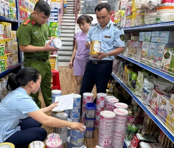 Nghệ An: phát hiện gần 200 sản phẩm sữa bột trẻ em nhập lậu