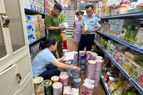 Nghệ An: tiếp tục tăng cường chống buôn lậu, gian lận thương mại và hàng giả