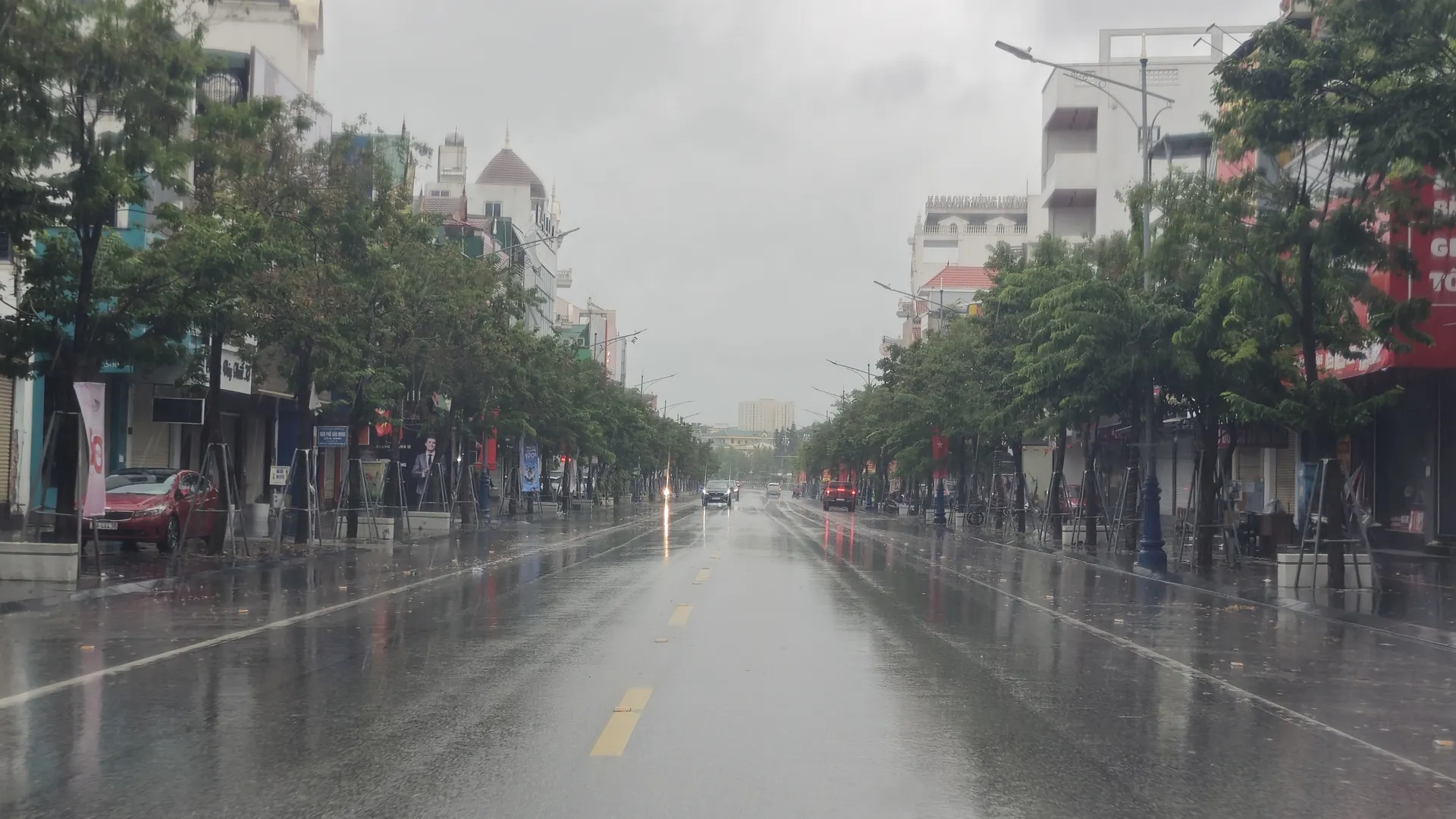Nghệ An: yêu cầu người dân không ra đường từ 11 giờ ngày 25/8