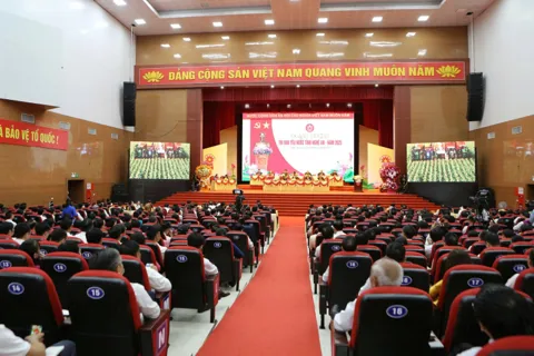 Nghệ An long trọng tổ chức Đại hội thi đua yêu nước năm 2025