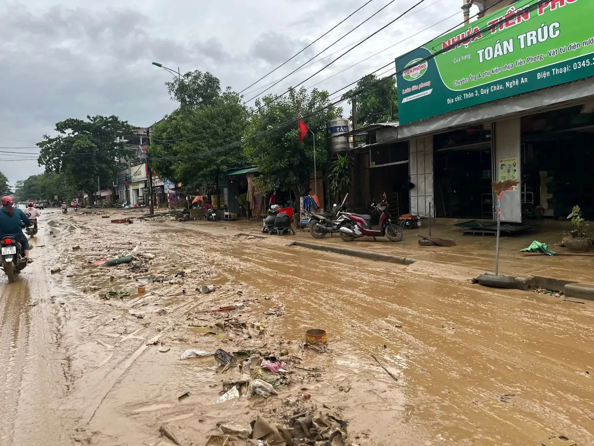 Nghệ An: xã miền núi Quỳ Châu thiệt hại ước tính 300 tỷ đồng sau bão, lũ