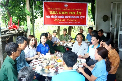Hà Tĩnh: ấm áp những bữa cơm tri ân