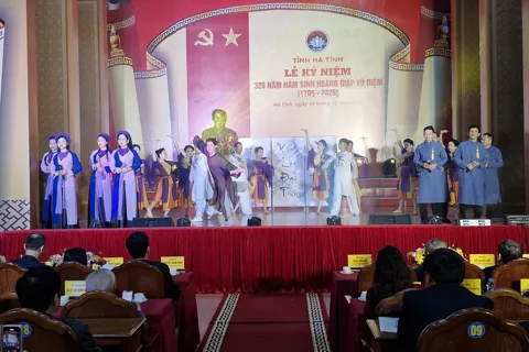 Hà Tĩnh: tôn vinh công trạng Hoàng giáp Vũ Diệm
