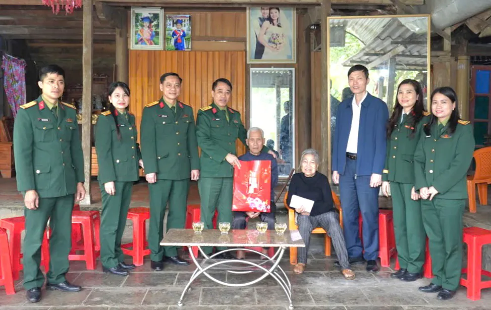 Hà Tĩnh: ấm áp mùa Xuân nơi biên giới