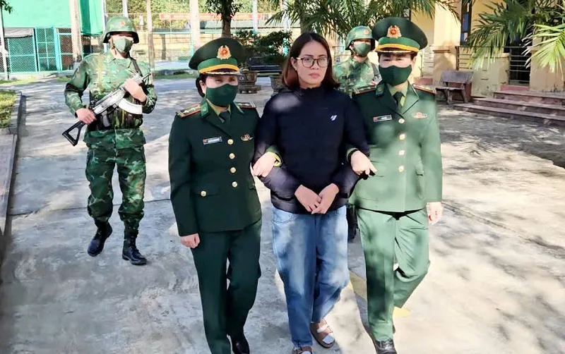 Hà Tĩnh: bắt đối tượng vận chuyển vàng trái phép từ Lào về Việt Nam