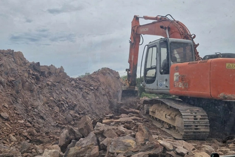 Hà Tĩnh: ồ ạt san lấp đất phục vụ phân lô, bán nền