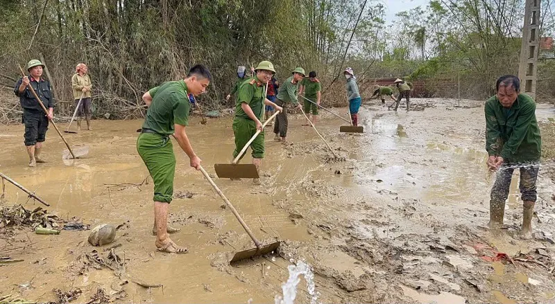 Hà Tĩnh: hoàn thành xử lý môi trường sau lũ lụt