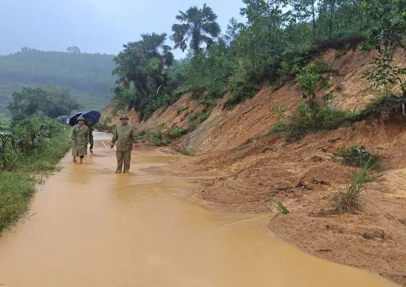 Hà Tĩnh: người dân vùng núi chủ động ứng phó lũ quét, sạt lở đất