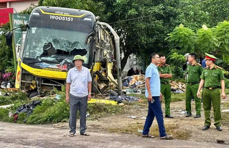 Hà Tĩnh: hé lộ nguyên nhân vụ tai nạn giao thông đặc biệt nghiêm trọng