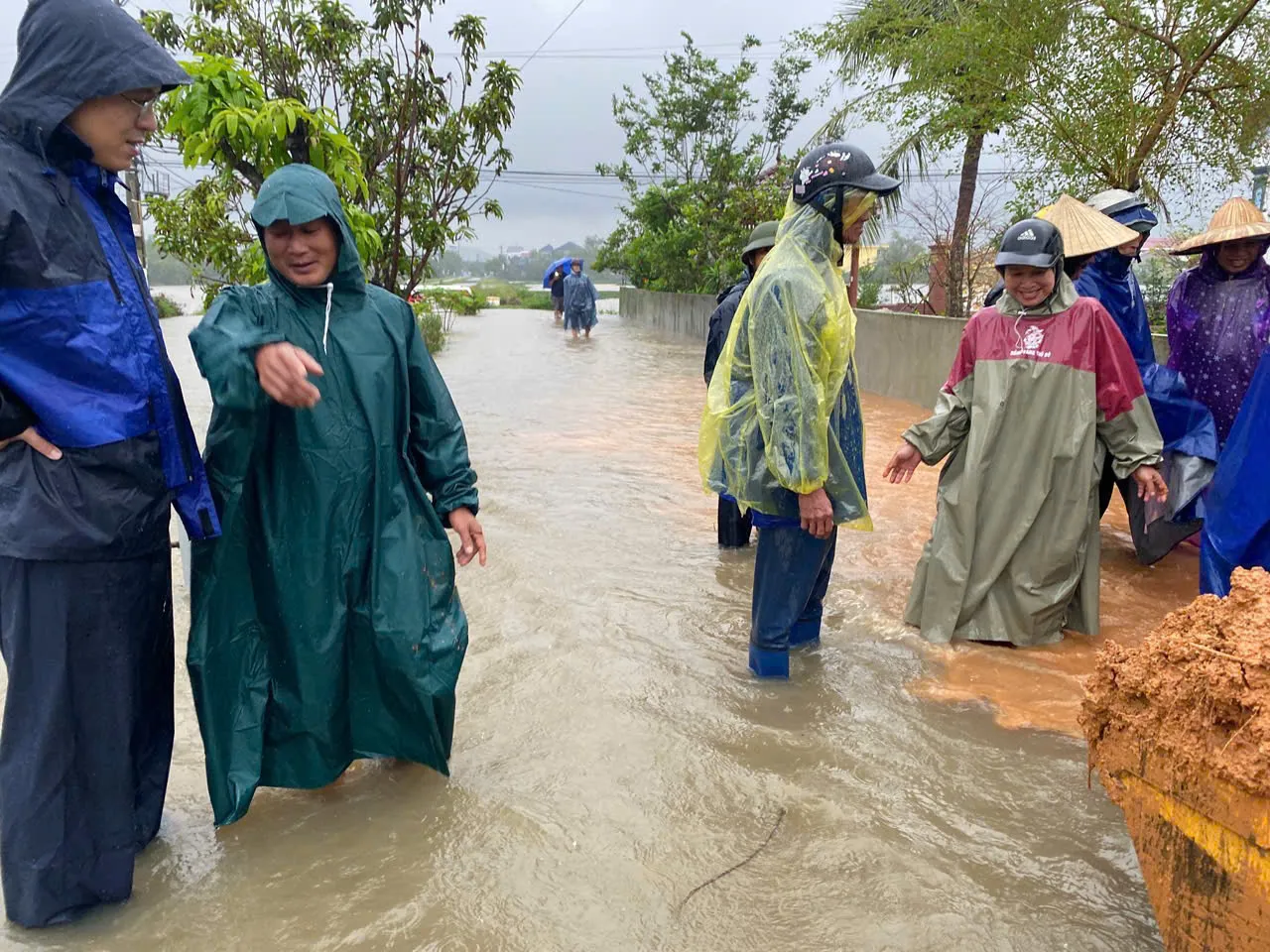Hà Tĩnh: chủ động sơ tán dân, phòng ngừa lũ lụt