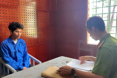 Đối tượng 6 tiền án tiếp tục sa lưới sau vụ trộm xe tại phường Bình Phước