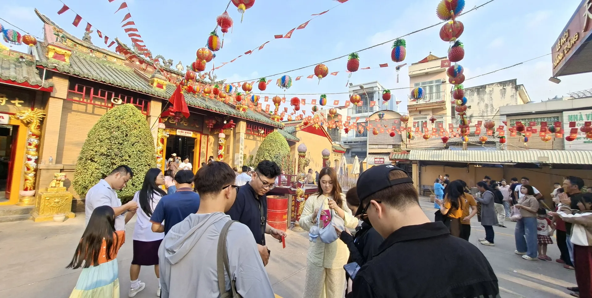 TP Hồ Chí Minh: phường Thủ Dầu Một sẵn sàng đón hàng triệu lượt khách dịp cao điểm lễ hội rằm tháng Giêng
