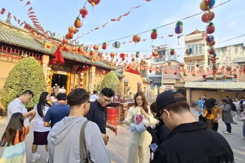 TP Hồ Chí Minh: phường Thủ Dầu Một sẵn sàng đón hàng triệu lượt khách dịp cao điểm lễ hội rằm tháng Giêng
