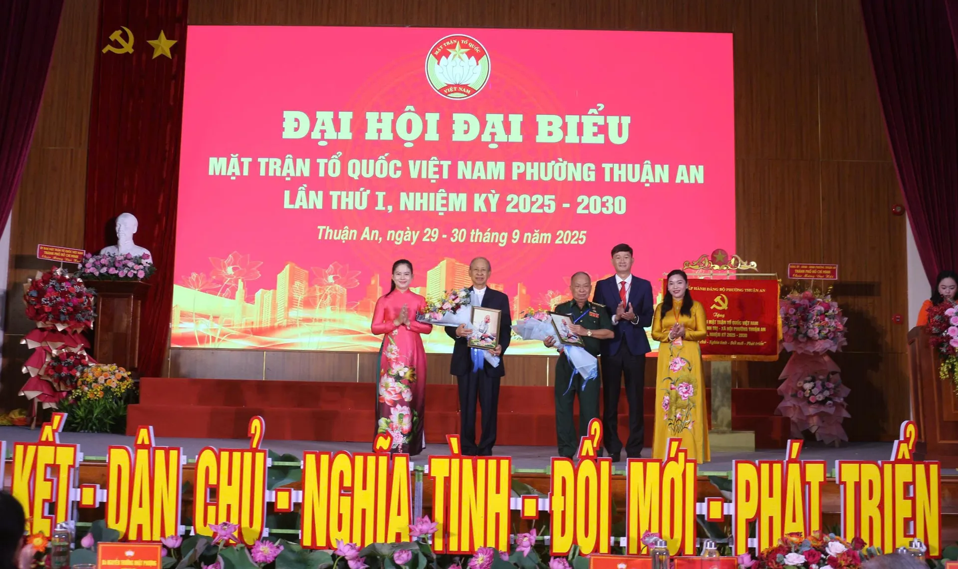 Phường Thuận An: Phát huy sức mạnh đại đoàn kết toàn dân, vun đắp đô thị nghĩa tình