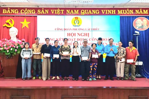 Công đoàn phường Lái Thiêu triển khai chăm lo Tết Bính Ngọ 2026 cho người lao động