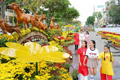 Cần Thơ, Vĩnh Long "bội thu" du lịch dịp Tết Nguyên đán Bính Ngọ