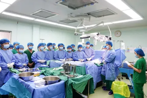 Chạy đua thời gian, ghép tạng thành công từ người hiến chết não đầu tiên ở Đồng bằng sông Cửu Long