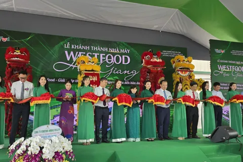 Cần Thơ: khánh thành nhà máy chế biến nông sản, chào mừng Đại hội đại biểu Đảng bộ thành phố 