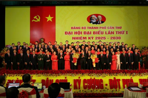 Cần Thơ: khát vọng phát triển mới, khẳng định vị thế trung tâm Đồng bằng sông Cửu Long