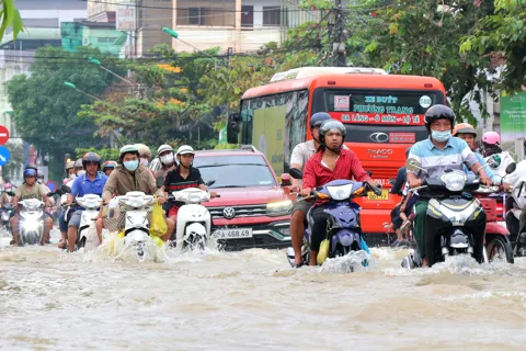 Cần Thơ: triều cường lập đỉnh kỷ lục mới