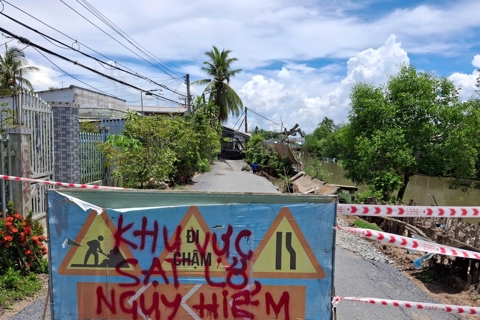 Cần Thơ: tuyến đường nông thôn sạt lở nghiêm trọng