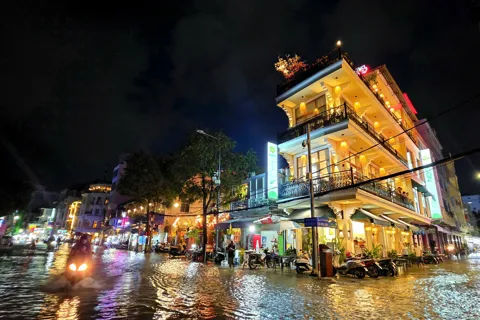 Triều cường tại Cần Thơ vượt đỉnh lịch sử