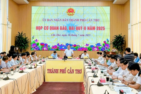 Cần Thơ: thực hiện nhiều giải pháp hỗ trợ nhà ở cho cán bộ ở xa