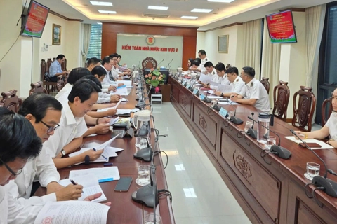 Triển khai quyết định kiểm toán ngân sách tại Cần Thơ, Hậu Giang