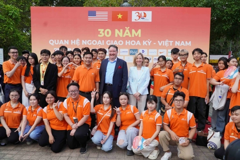 Chương trình Giao lưu hữu nghị Việt Nam - Hoa Kỳ tại Cần Thơ
