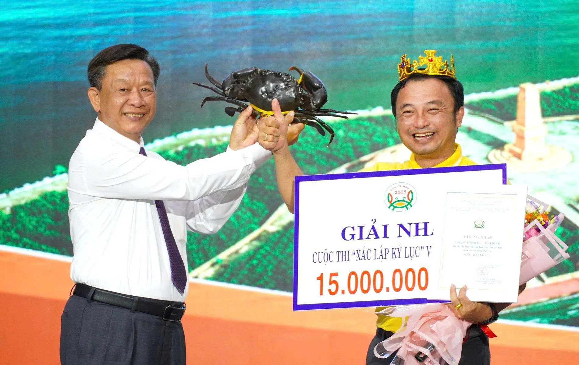 Khép lại chuỗi sự kiện Ngày hội cua Cà Mau, xác lập kỷ lục mới