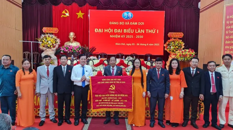 Đơn vị cấp xã đầu tiên của tỉnh Cà Mau tổ chức Đại hội